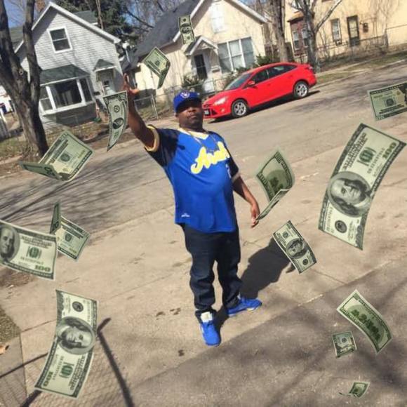 Meet your Posher, George - Picture 1 of 1